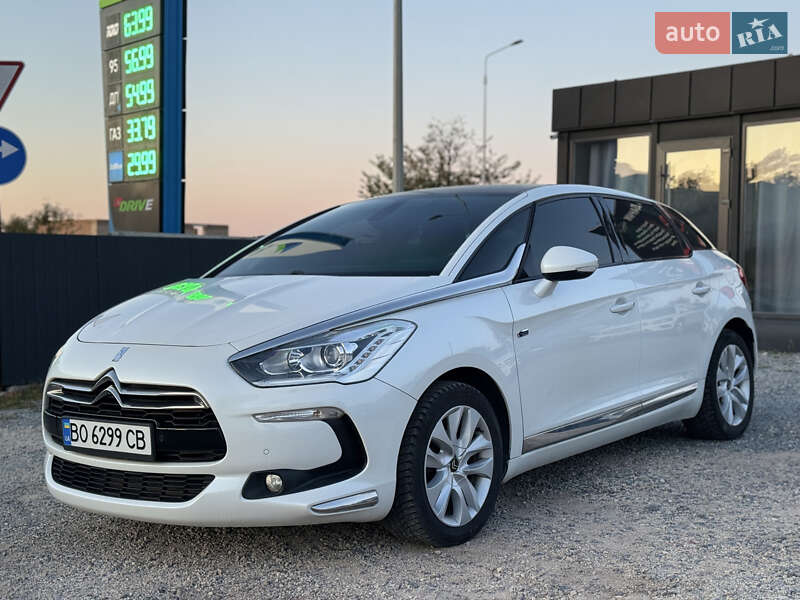 Хэтчбек Citroen DS5 2014 в Тернополе