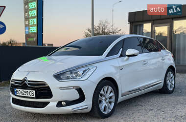 Хэтчбек Citroen DS5 2014 в 
