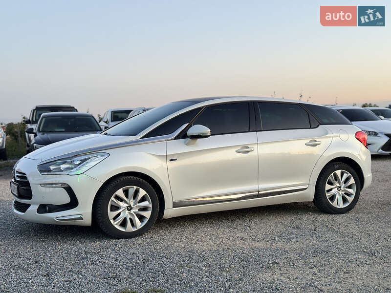Хэтчбек Citroen DS5 2014 в Тернополе