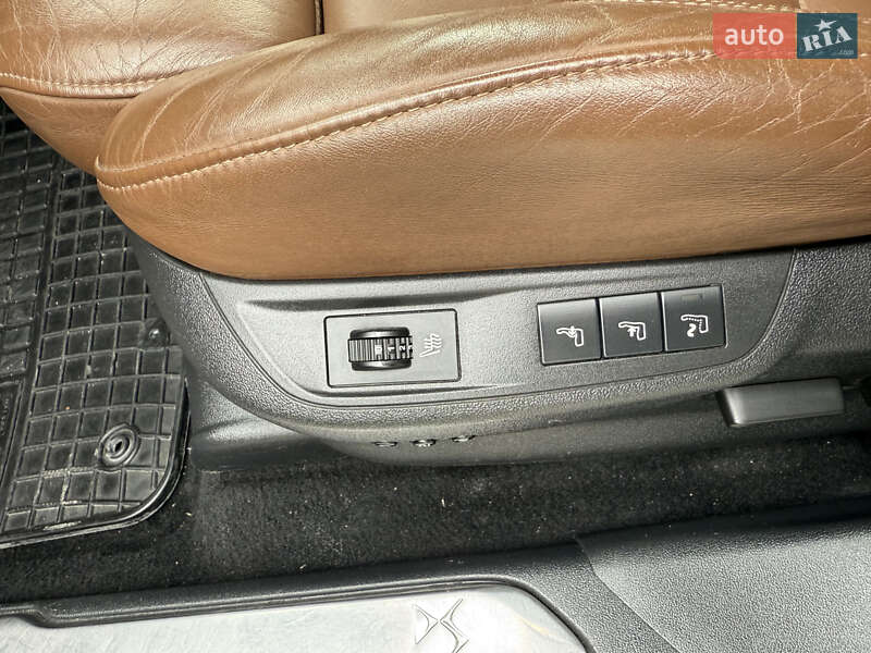 Хэтчбек Citroen DS5 2012 в Тернополе