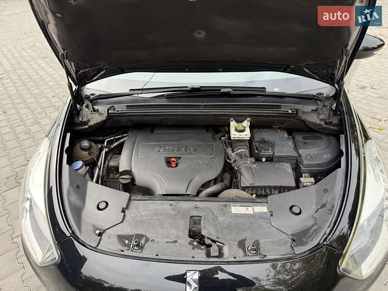 Хэтчбек Citroen DS5 2012 в Тернополе
