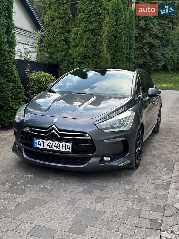 Хэтчбек Citroen DS5 2012 в Тернополе фото Хэтчбек Citroen DS5 2012 в Тернополе