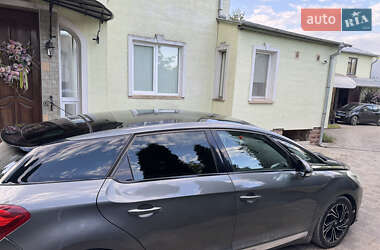 Хэтчбек Citroen DS5 2012 в 