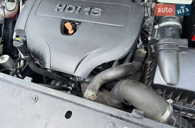 Хэтчбек Citroen DS5 2012 в 
