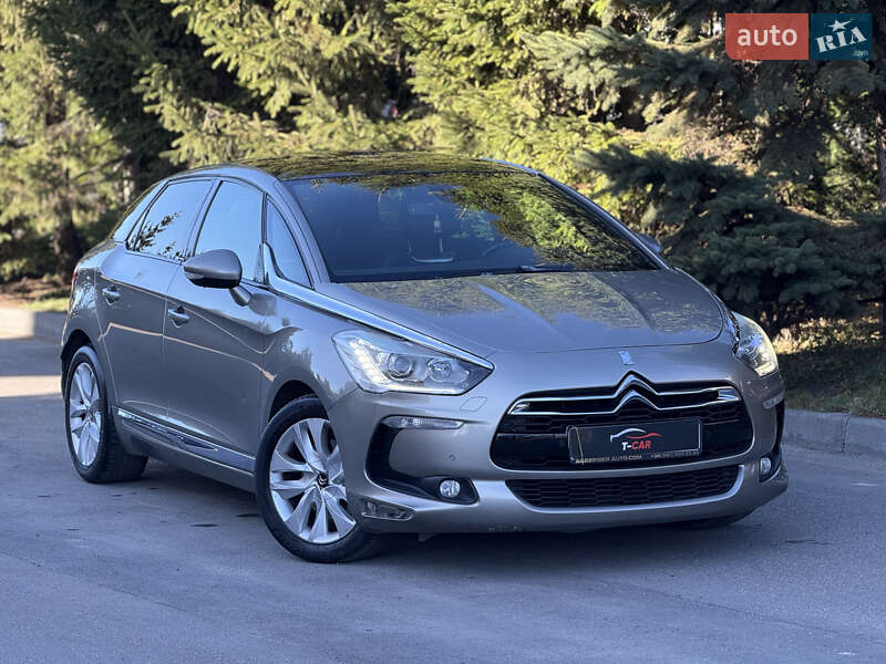 Хэтчбек Citroen DS5 2012 в Тернополе