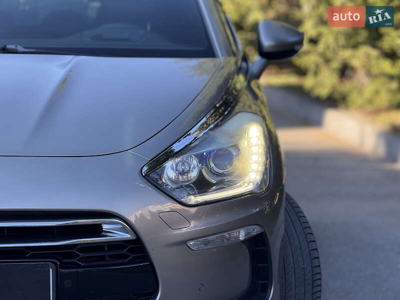 Хэтчбек Citroen DS5 2012 в Тернополе