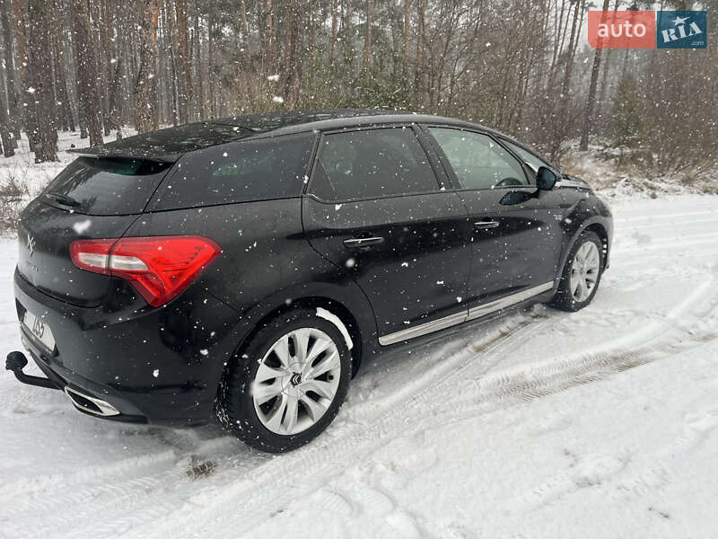 Хэтчбек Citroen DS5 2012 в Киеве фото 4 Хэтчбек Citroen DS5 2012 в Киеве