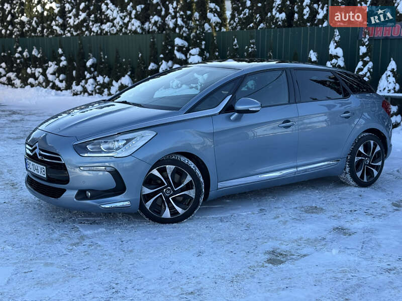 Хэтчбек Citroen DS5 2011 в Самборе