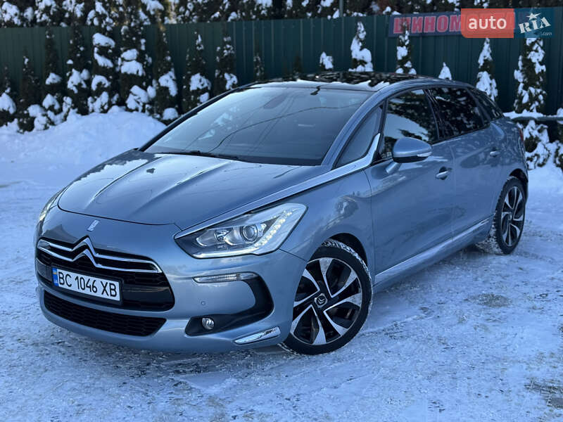 Хэтчбек Citroen DS5 2011 в Самборе