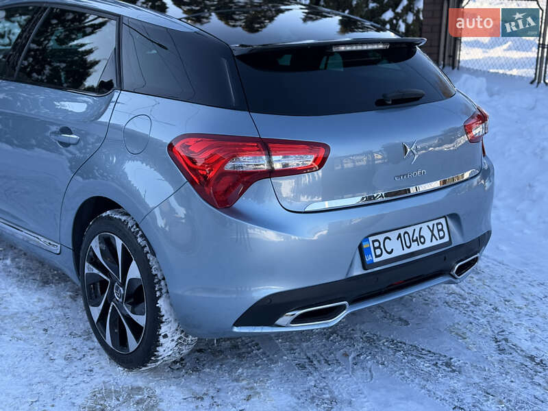 Хэтчбек Citroen DS5 2011 в Самборе