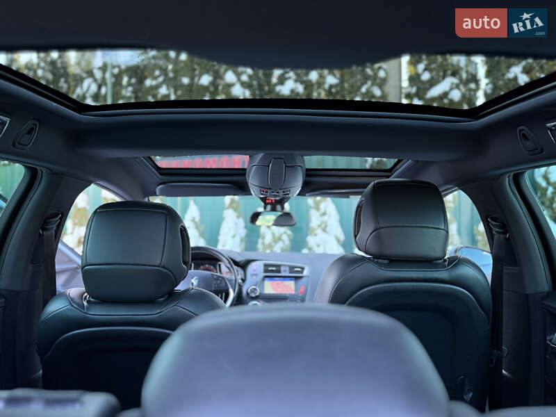 Хэтчбек Citroen DS5 2011 в Самборе