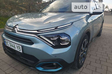 Хэтчбек Citroen e-C4 2021 в 