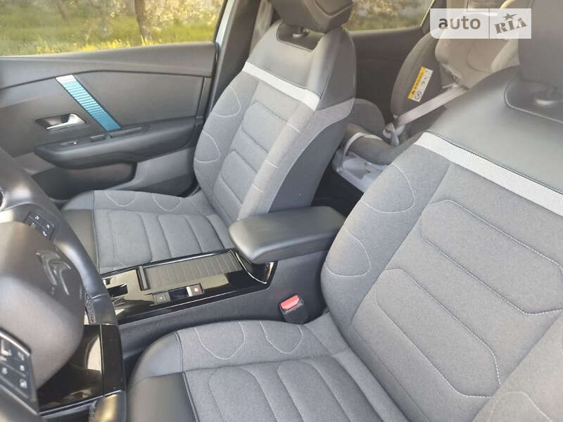 Хэтчбек Citroen e-C4 2021 в Львове фото 29 Хэтчбек Citroen e-C4 2021 в Львове