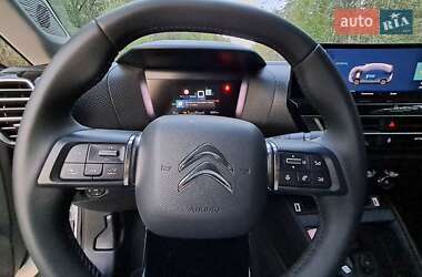 Хэтчбек Citroen e-C4 2021 в 