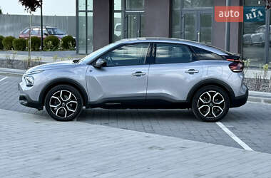 Хэтчбек Citroen e-C4 2022 в 