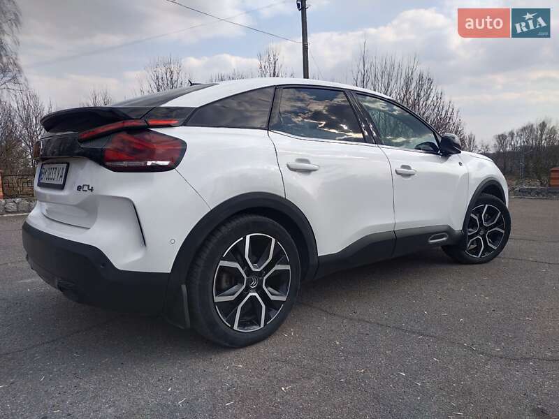 Хетчбек Citroen e-C4 2021 в Ромнах