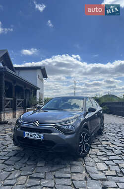 Хэтчбек Citroen e-C4 2023 в Киеве