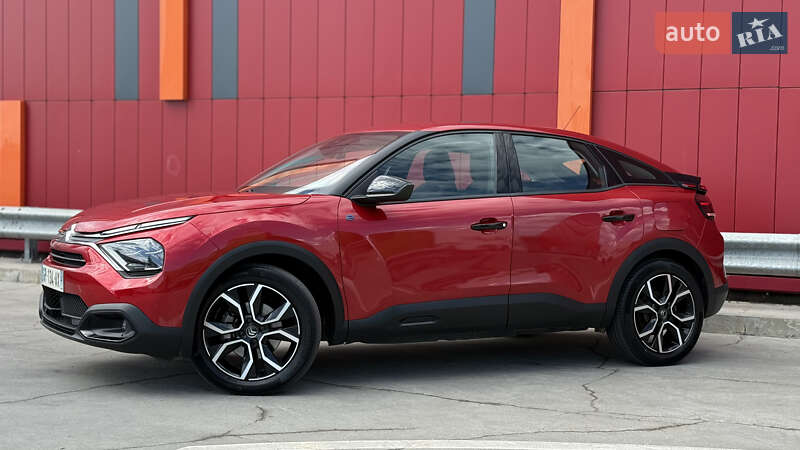 Хэтчбек Citroen e-C4 2023 в Киеве фото 5 Хэтчбек Citroen e-C4 2023 в Киеве
