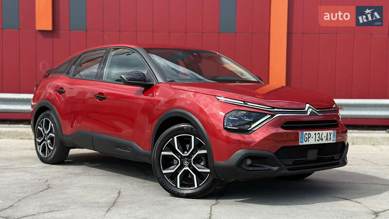 Хэтчбек Citroen e-C4 2023 в Киеве фото 9 Хэтчбек Citroen e-C4 2023 в Киеве