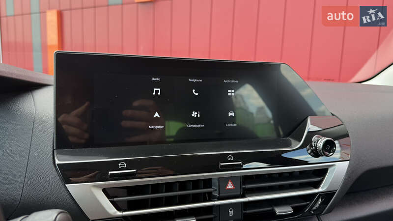 Хэтчбек Citroen e-C4 2023 в Киеве фото 30 Хэтчбек Citroen e-C4 2023 в Киеве