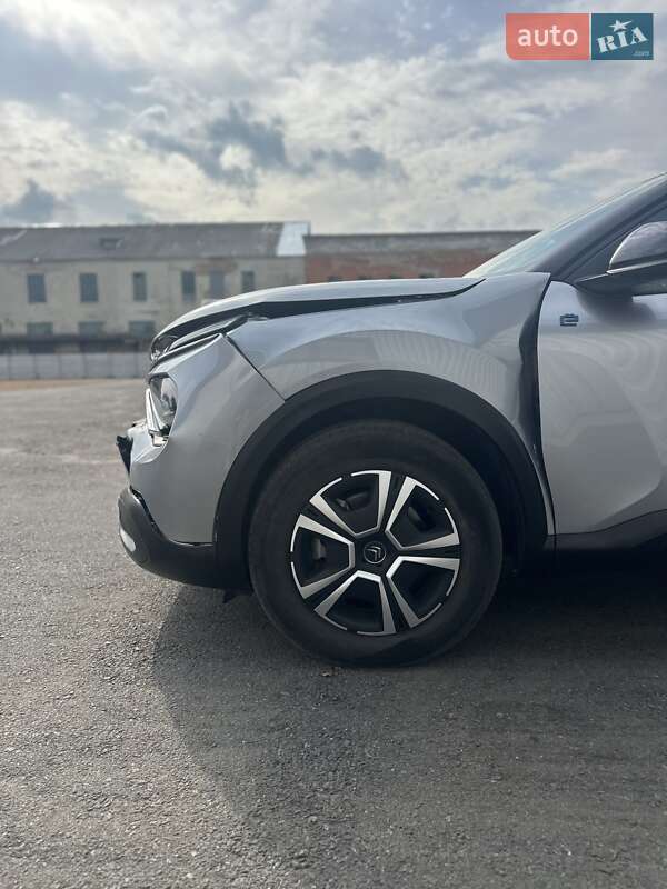 Хэтчбек Citroen e-C4 2022 в Ровно