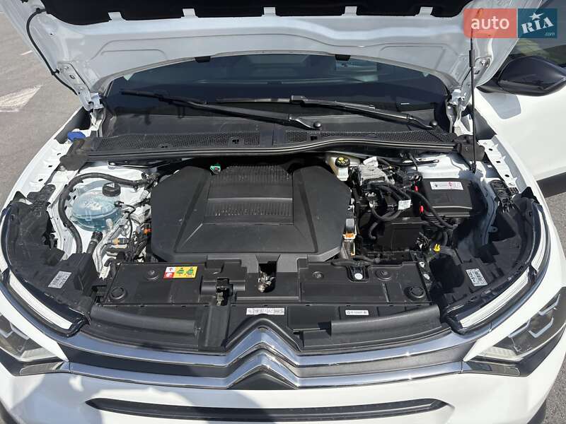 Хэтчбек Citroen e-C4 2021 в Львове