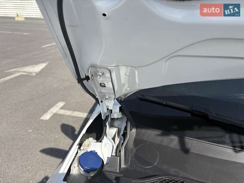 Хэтчбек Citroen e-C4 2021 в Львове