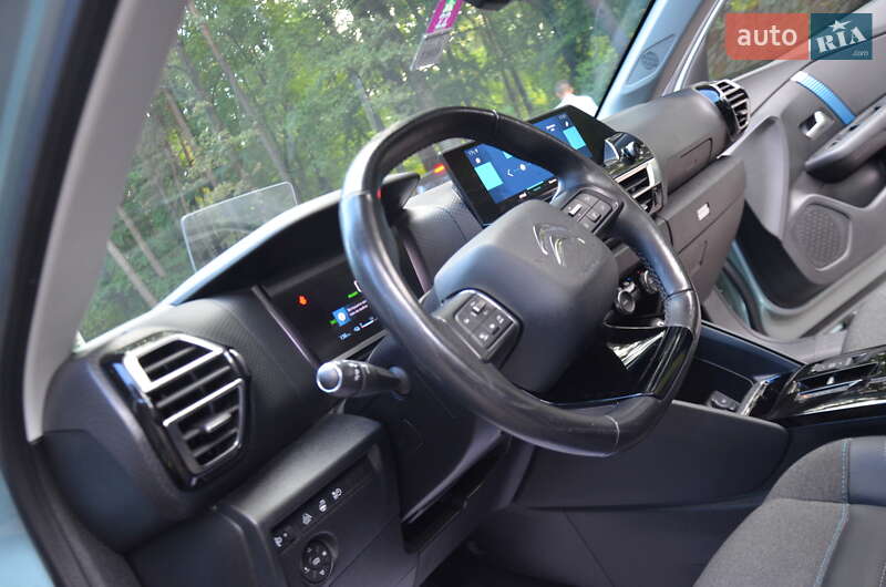 Хэтчбек Citroen e-C4 2021 в Стрые