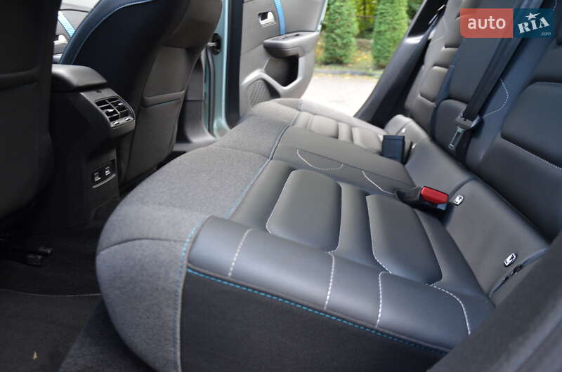 Хэтчбек Citroen e-C4 2021 в Стрые