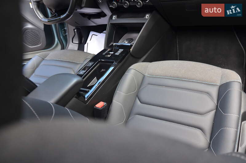 Хэтчбек Citroen e-C4 2021 в Стрые