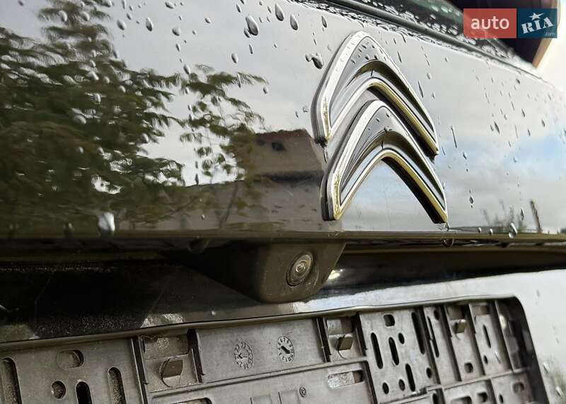 Хэтчбек Citroen e-C4 2022 в Ровно