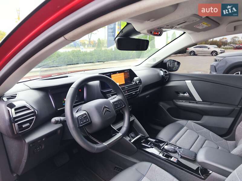 Хэтчбек Citroen e-C4 2023 в Кропивницком фото 12 Хэтчбек Citroen e-C4 2023 в Кропивницком