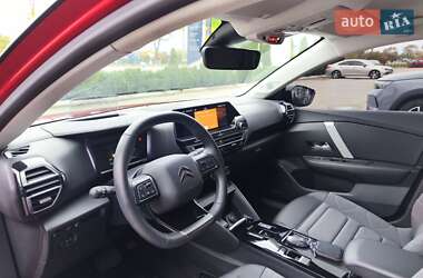 Хэтчбек Citroen e-C4 2023 в 