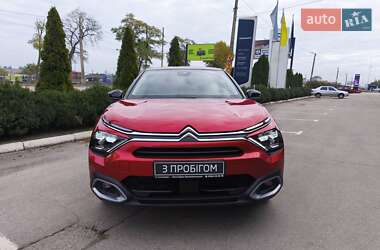 Хэтчбек Citroen e-C4 2023 в 