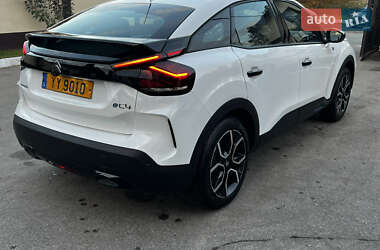 Хэтчбек Citroen e-C4 2023 в 