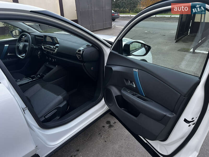 Хэтчбек Citroen e-C4 2023 в Ровно фото 11 Хэтчбек Citroen e-C4 2023 в Ровно