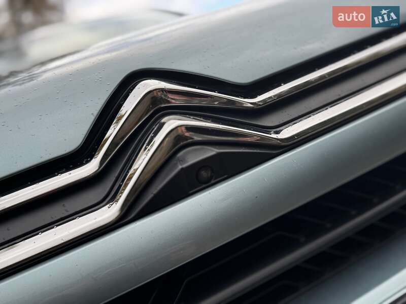 Хетчбек Citroen e-C4 2020 в Дрогобичі фото 30 Хетчбек Citroen e-C4 2020 в Дрогобичі