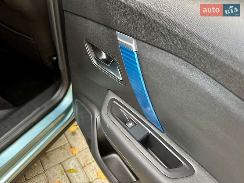 Хетчбек Citroen e-C4 2020 в Дрогобичі фото 108 Хетчбек Citroen e-C4 2020 в Дрогобичі