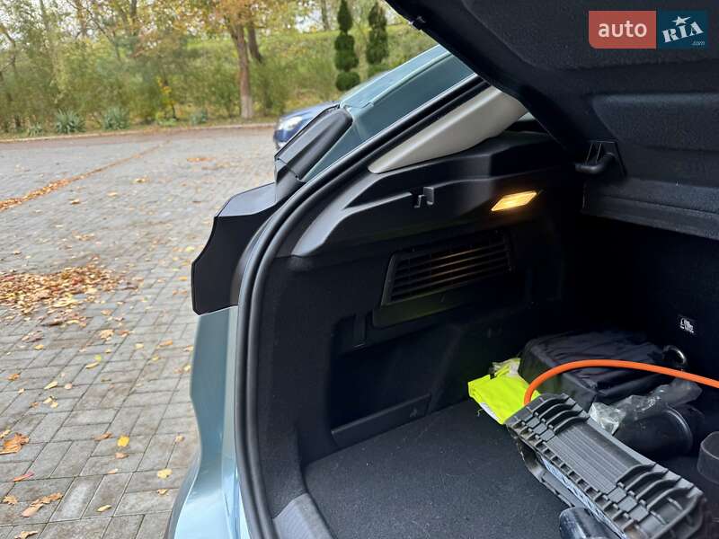Хетчбек Citroen e-C4 2020 в Дрогобичі фото 122 Хетчбек Citroen e-C4 2020 в Дрогобичі