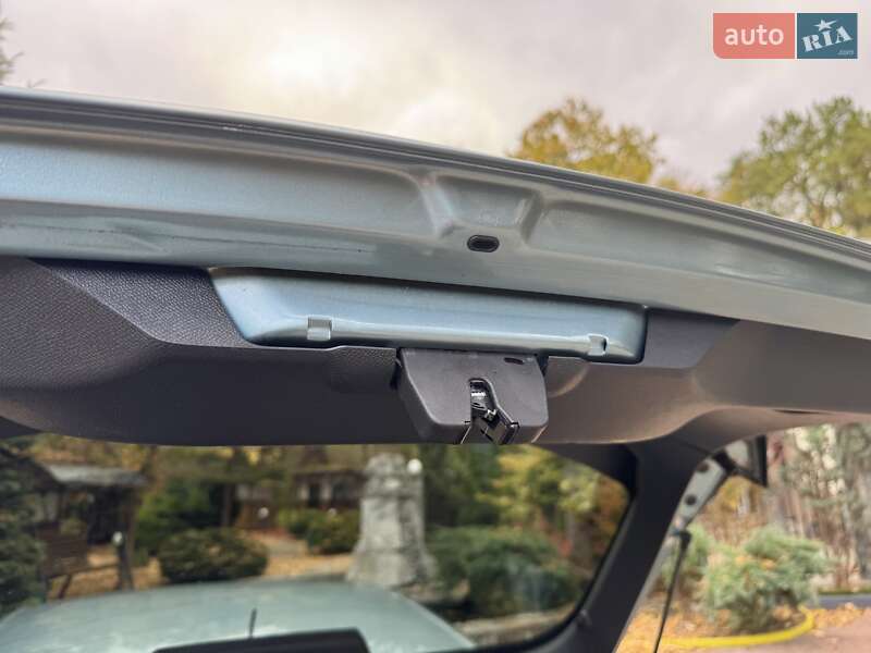 Хетчбек Citroen e-C4 2020 в Дрогобичі фото 121 Хетчбек Citroen e-C4 2020 в Дрогобичі