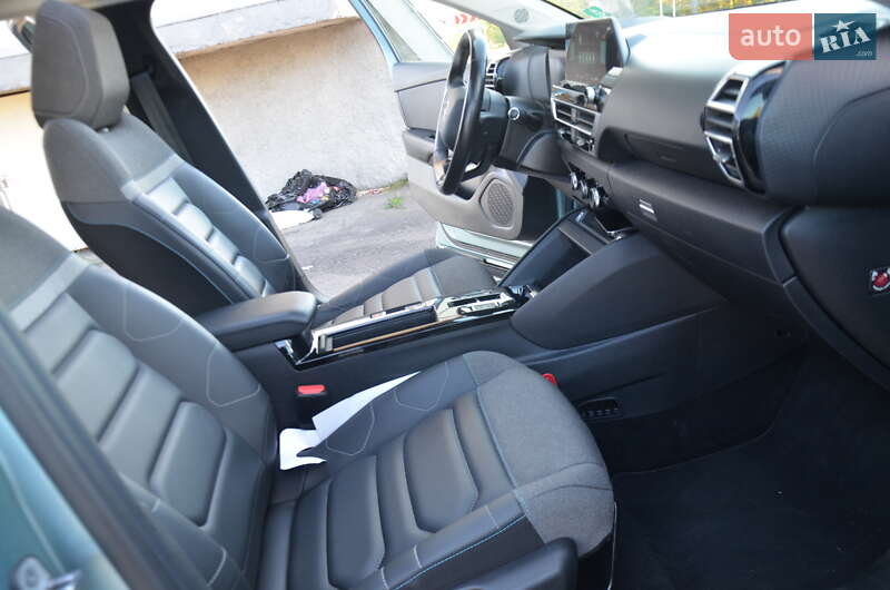 Хэтчбек Citroen e-C4 2021 в Дрогобыче фото 60 Хэтчбек Citroen e-C4 2021 в Дрогобыче