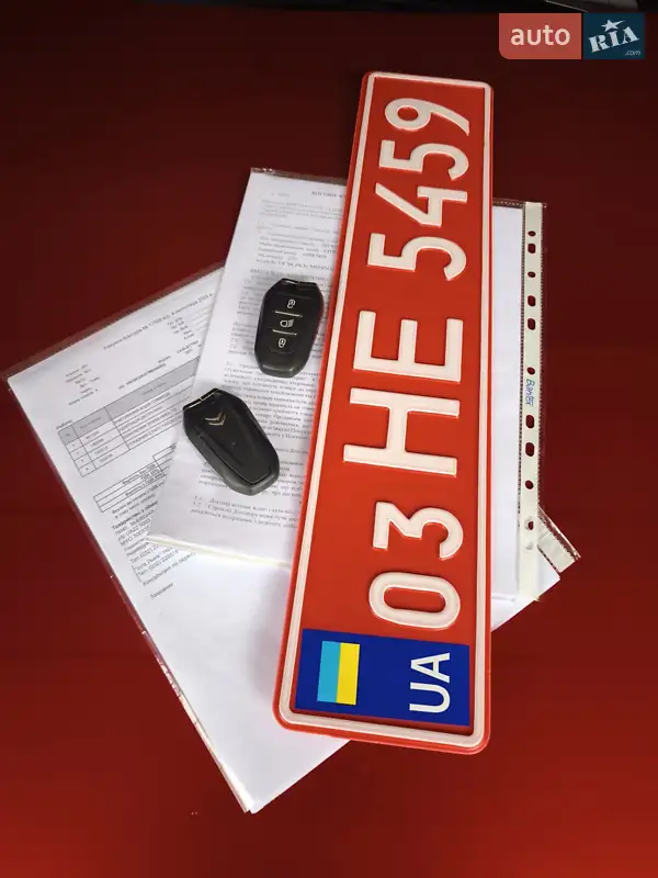 Хэтчбек Citroen e-C4 2021 в Дрогобыче документ