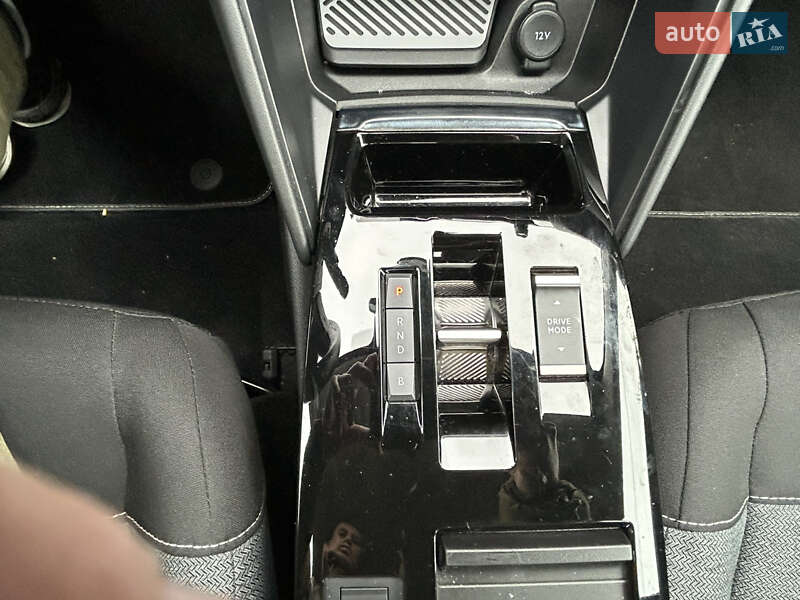 Хетчбек Citroen e-C4 2021 в Чорноморську фото 15 Хетчбек Citroen e-C4 2021 в Чорноморську