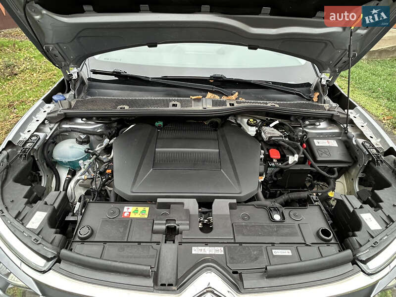 Хетчбек Citroen e-C4 2021 в Чорноморську фото 33 Хетчбек Citroen e-C4 2021 в Чорноморську