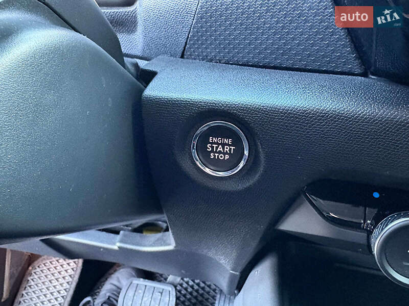 Хетчбек Citroen e-C4 2021 в Львові