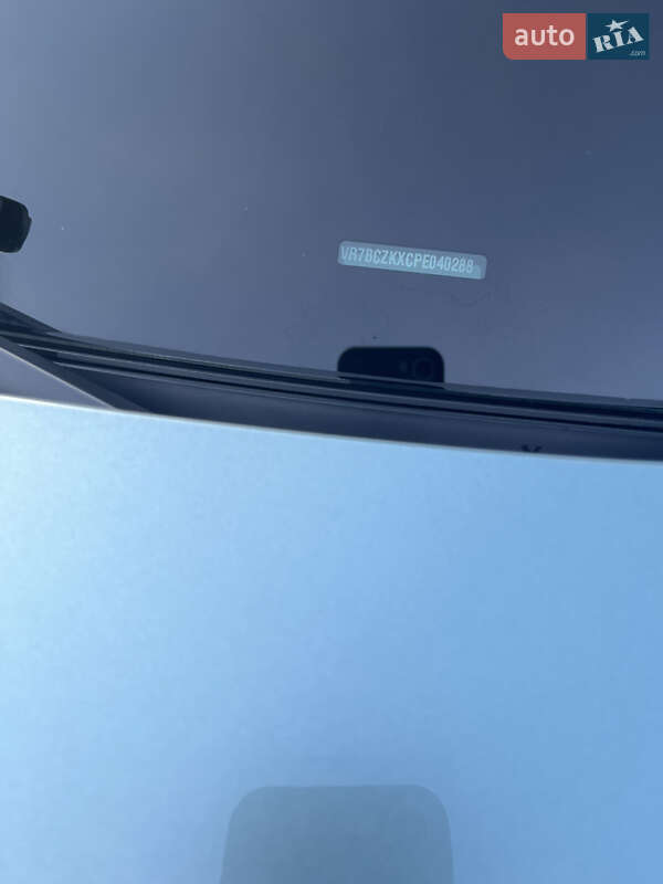 Хэтчбек Citroen e-C4 2023 в Шептицькому фото 8 Хэтчбек Citroen e-C4 2023 в Шептицькому