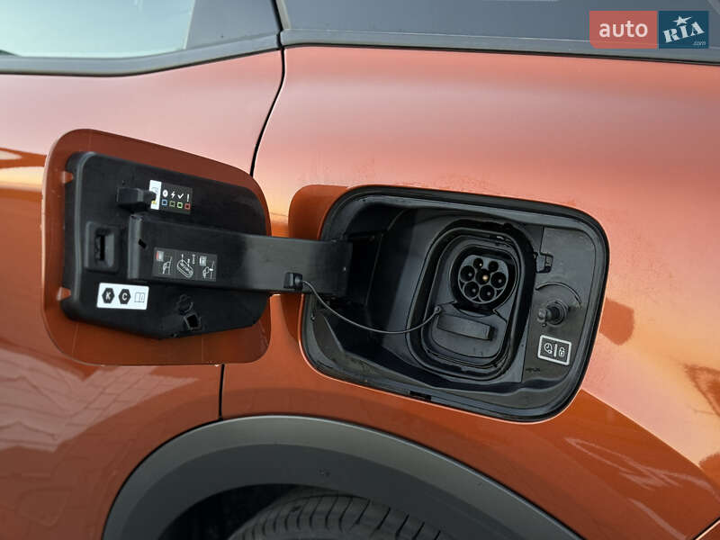 Хэтчбек Citroen e-C4 2022 в Львове