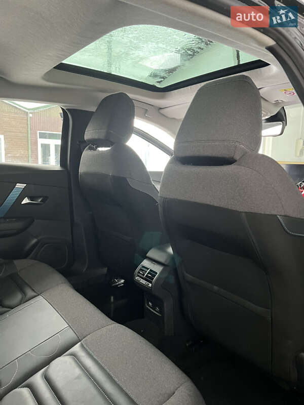 Хэтчбек Citroen e-C4 2021 в Львове