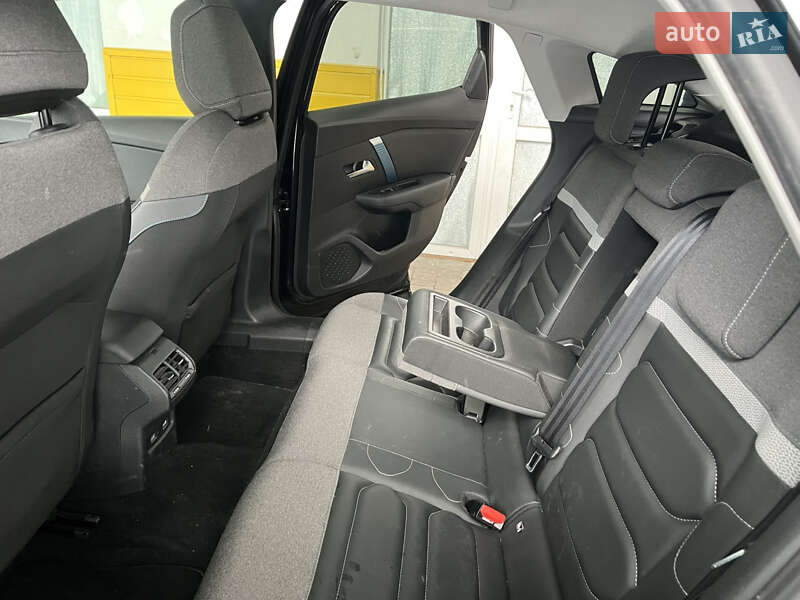 Хэтчбек Citroen e-C4 2021 в Львове