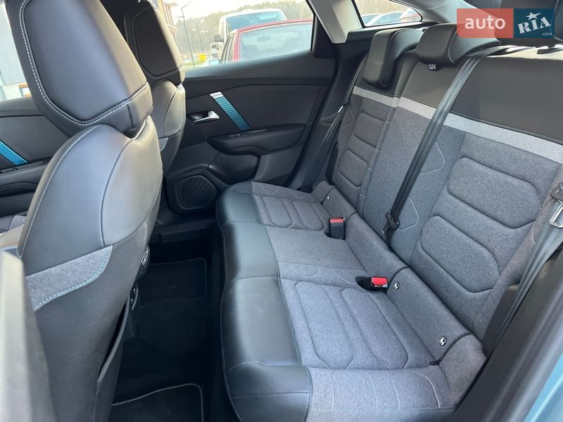 Хэтчбек Citroen e-C4 2022 в Львове